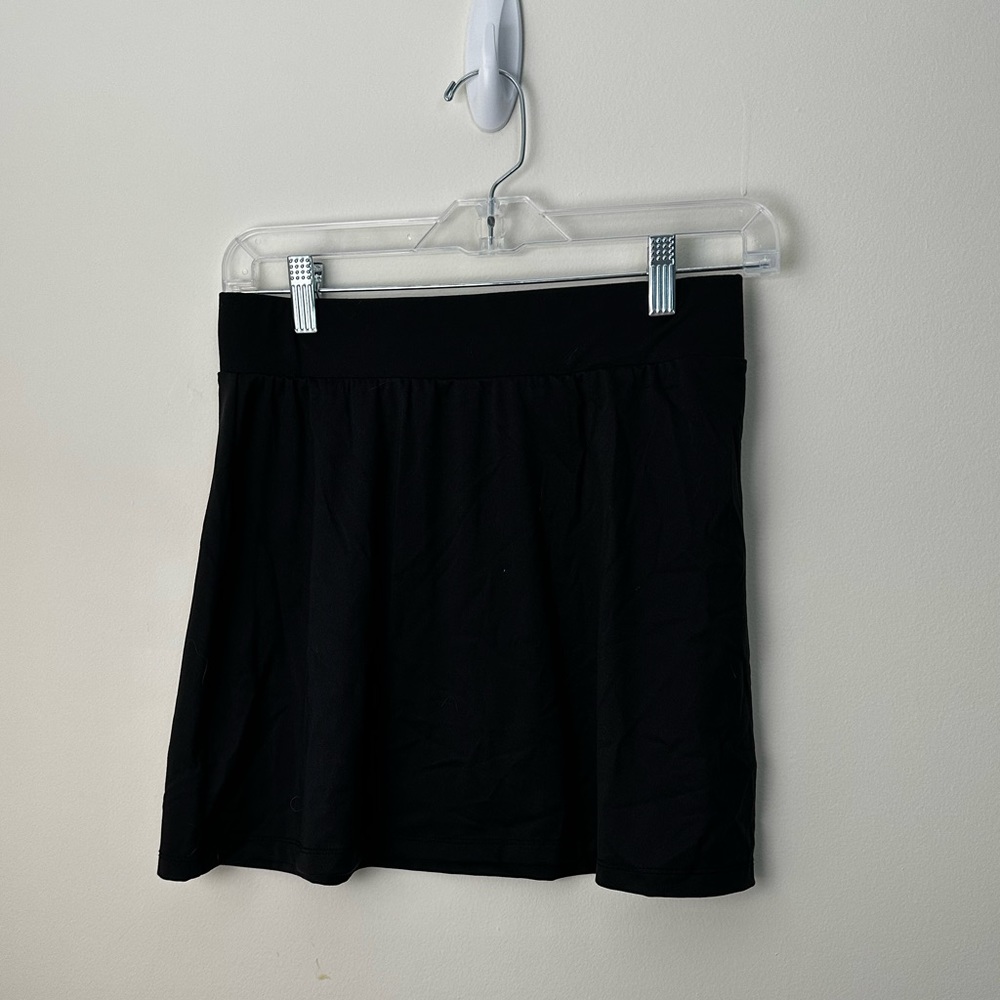 Forever 21 black mini skirt